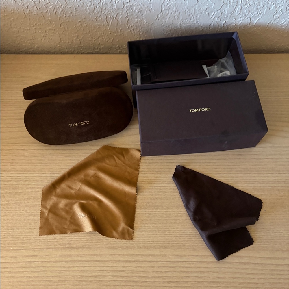 Tom Ford Brown Suede Sunglasses Cases with Cleaning Cloths